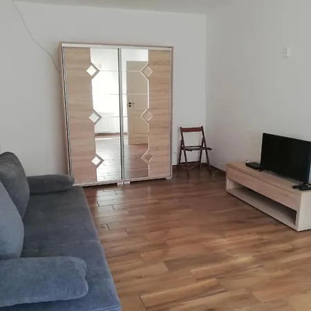 Levendula Apartman / Vendeghaz